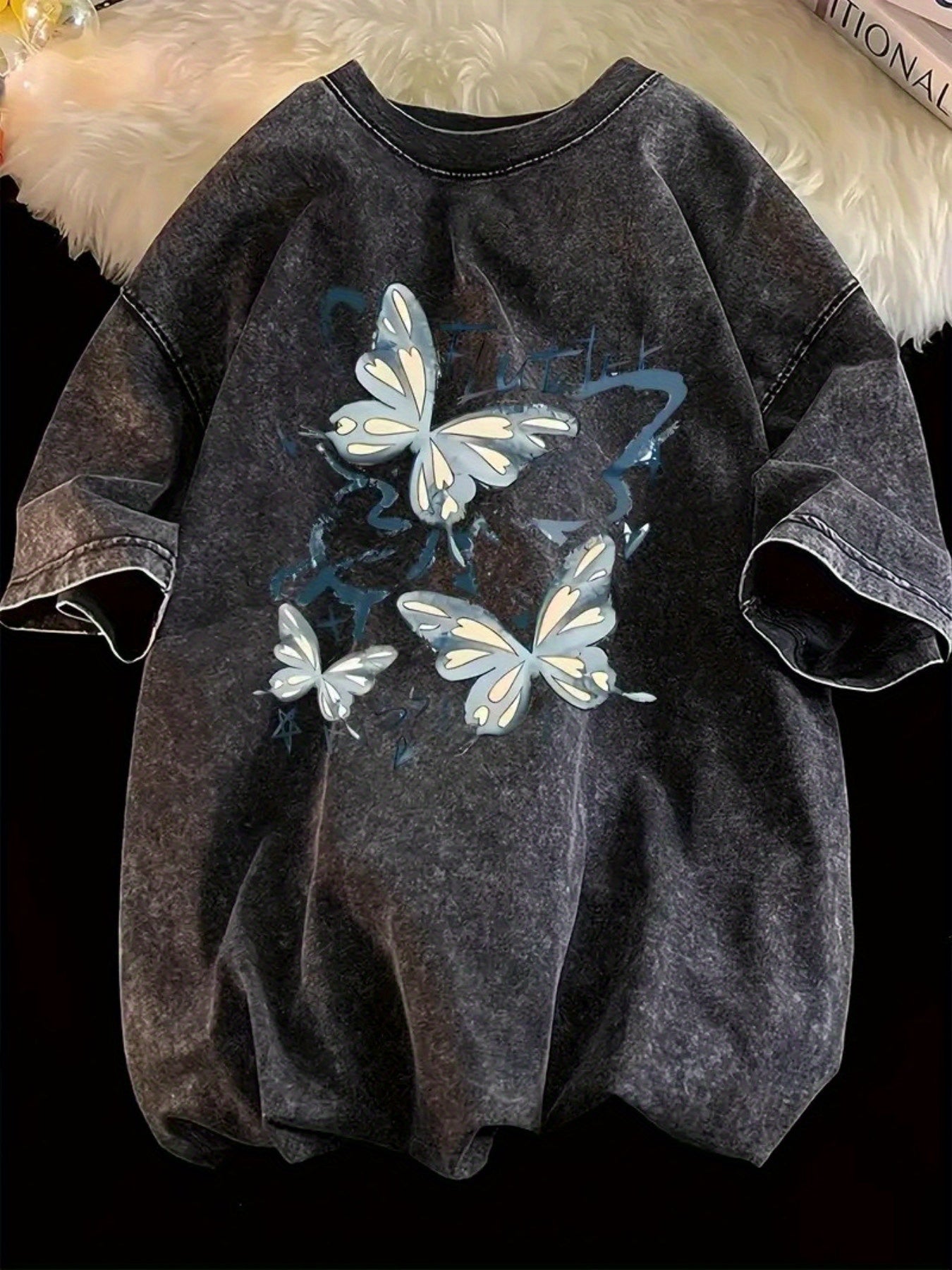 Men'S Heavyweight 210gsm Vintage Washed T-Shirt - Dark Gray & Blue Butterfly Print Oversized Streetwear Tee, Loose Fit Round Neck Casual Shirt for Daily Wear & Special Occasions, Machine Washable Durable Fabric, All-Season Comfort