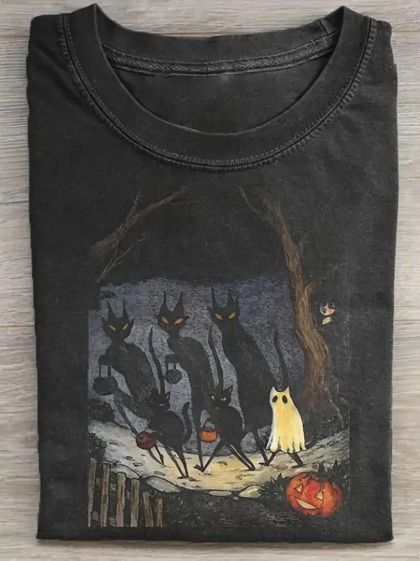 Men'S Heavyweight 230gsm Vintage Washed T-Shirt - Halloween Graphic Tee with Spooky Cats, Bats & Haunted House Print, Durable Round Neck Short Sleeve for Gym, Outdoor & Casual Wear, Ideal Gift for Horror Fans (All-Season Casual Wear)