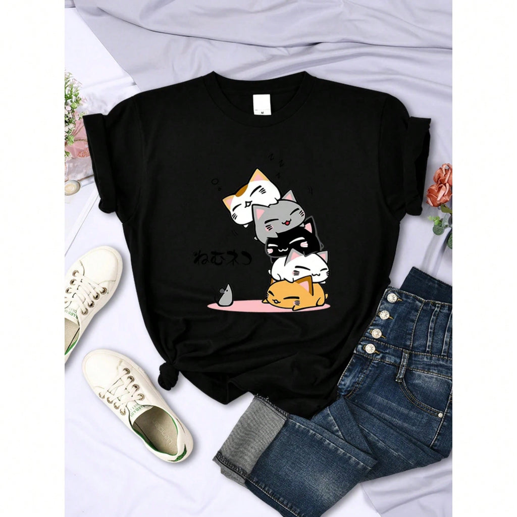 Luxury Brand Stacked Cats Sleeping Don'T See The Mouse Print Women T-Shirt Comfortable Creativity Fashion Womans Tee Clothing