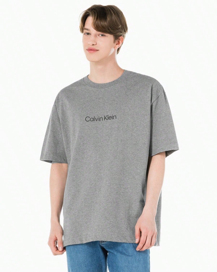 Calvin Klein Men's Relaxed Standard Logo T-Shirt | Breathable Cotton | Limited Stock | Style 40HM228-0601:1