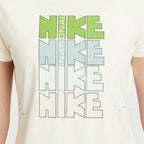 Nike Women's AS W NK SWIFT DF SS TOP GCEL Short Sleeve T-Shirt, Knit Crew Neck Short Tee IIII0465-0471:1