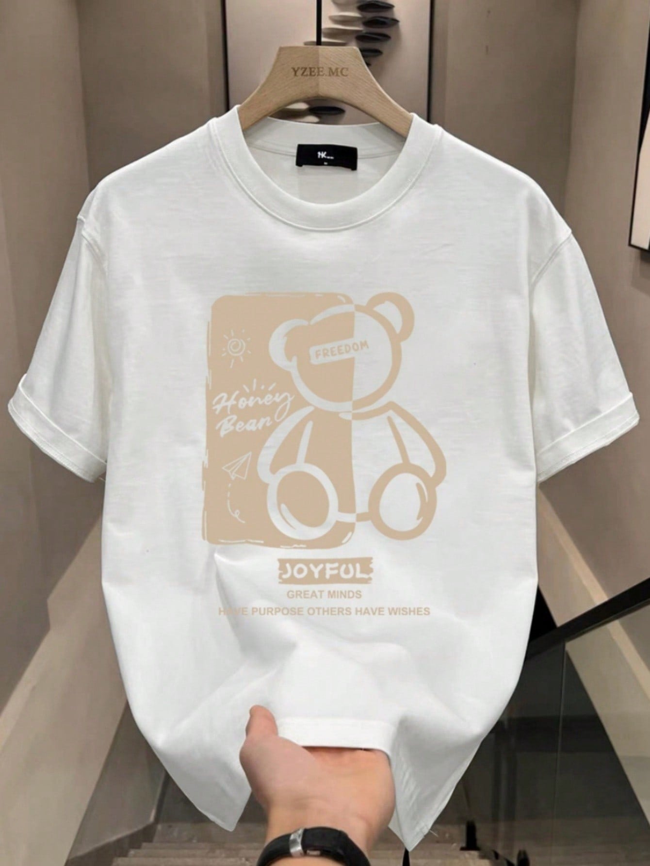 LVS Modern Elegant And Timeless Classic USA T-Shirt-GucciS-DiorSS