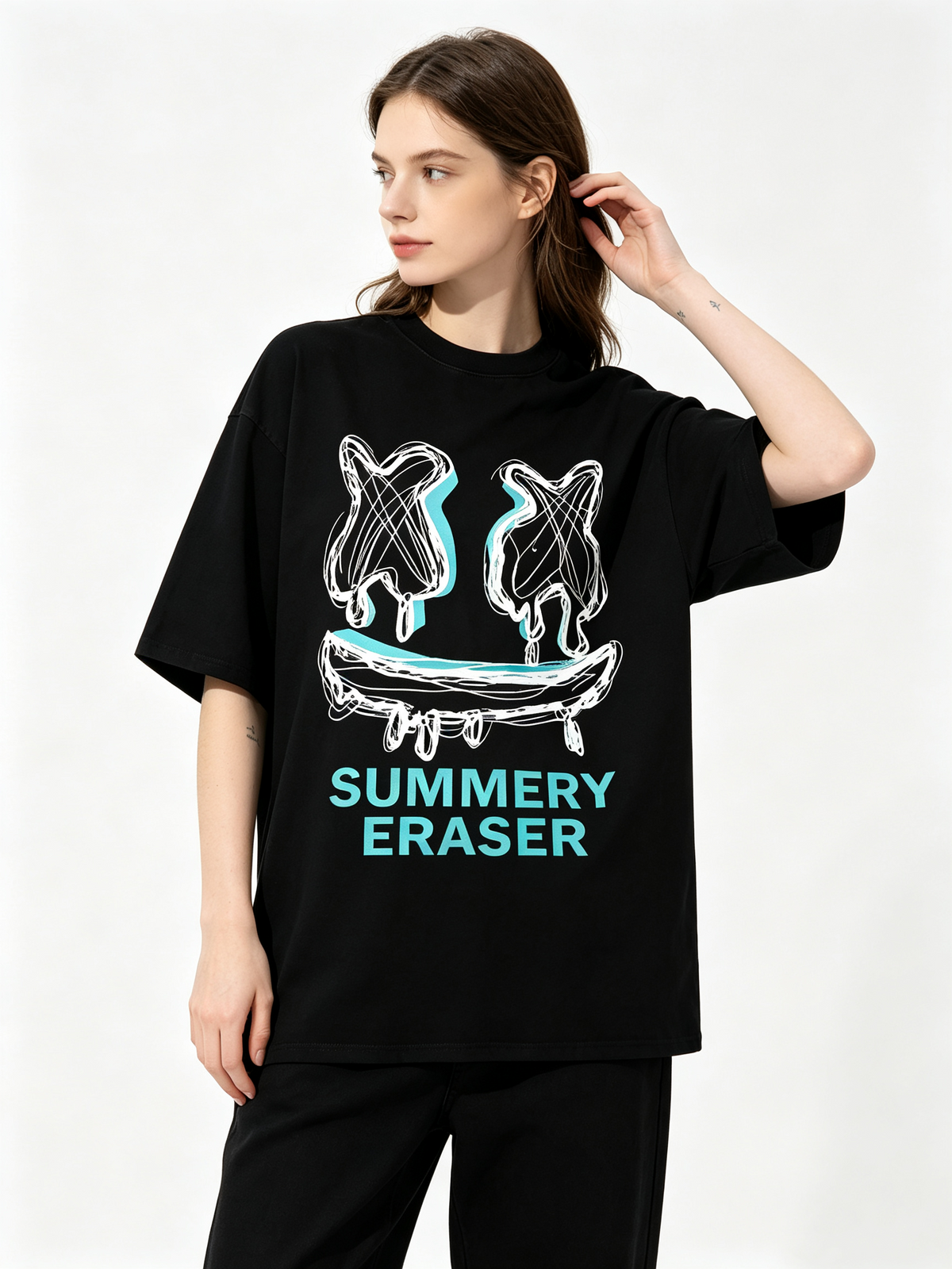 Acid-washed pure cotton short-sleeve T-shirt featuring graffiti, popsicle, skateboard, and smiley face prints; an oversized, loose-fit American streetwear style suitable for both men and women.