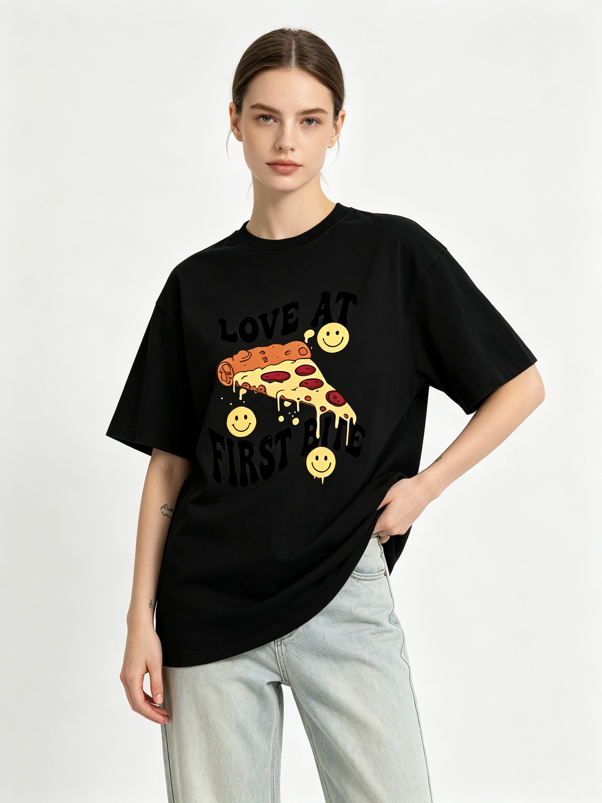 Women's Casual Crew-Neck T-Shirt: Pure Cotton with Fun Pizza-Smiley Print and Vintage Distressed Look