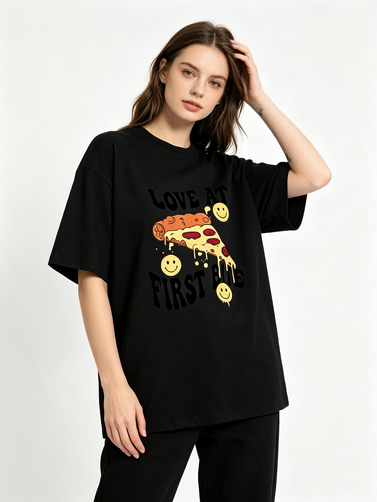 Women's Casual Crew-Neck T-Shirt: Pure Cotton with Fun Pizza-Smiley Print and Vintage Distressed Look