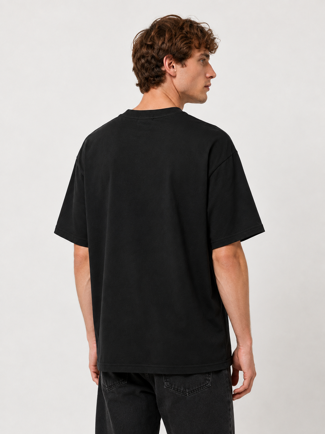 Distressed Black Oversized T-Shirt – Dark Halloween Theme – 100% Cotton – Casual Tee for Horror Movie Fans