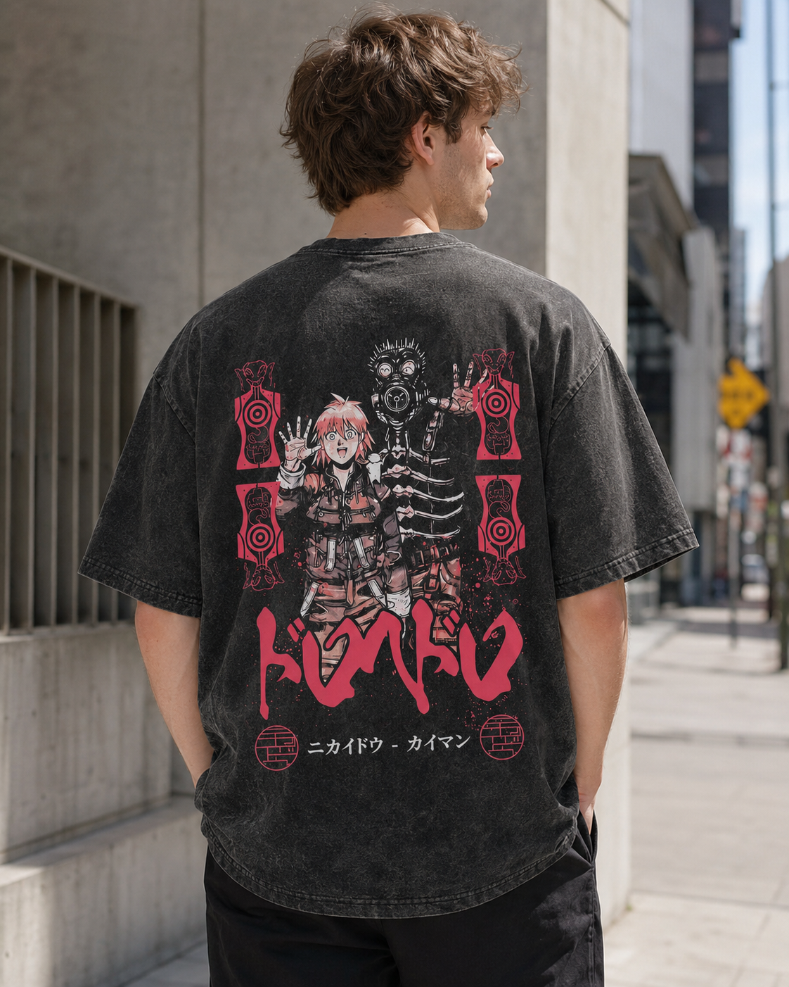 American-style acid-washed distressed alien-themed Shanghai print short-sleeved T-shirt, heavy-duty wash, oversized, dark anime style, unisex retro T-shirt.