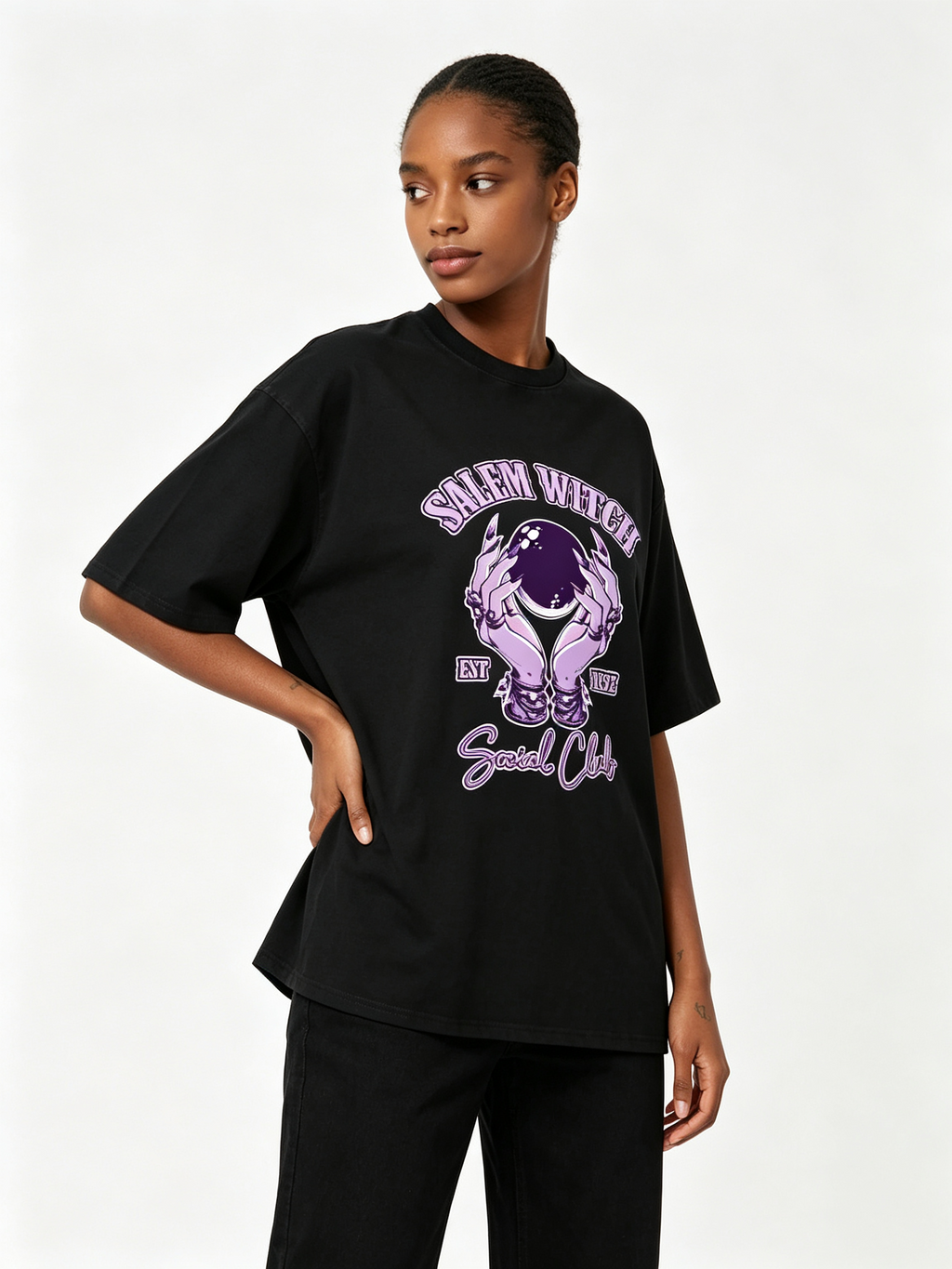 Women's Oversized Heavyweight Cotton T-Shirt – Vintage-Washed "Salem Witch" Crystal Ball Graphic (American Style / Halloween Theme)
