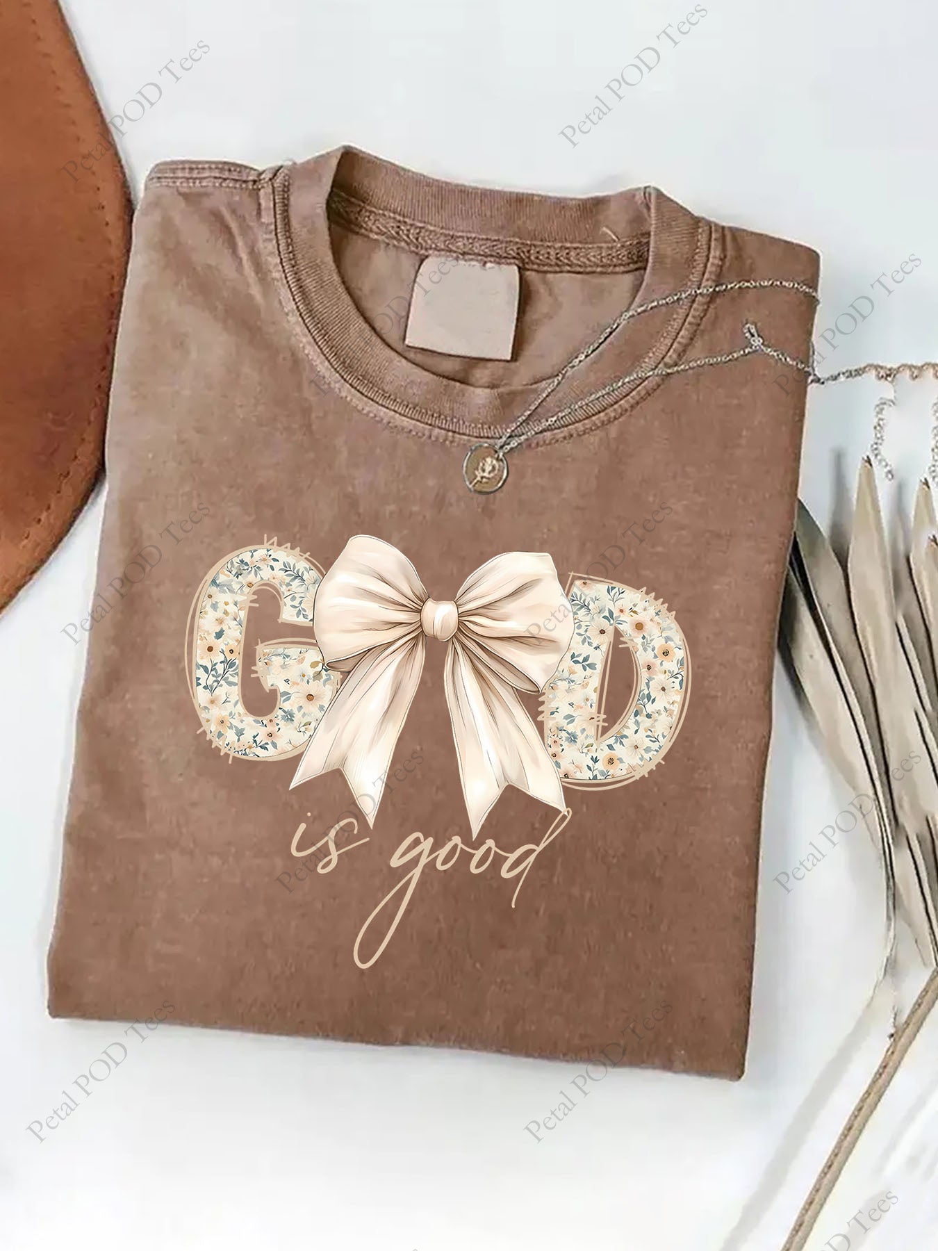 Men'S & Women'S Vintage Washed Batik T-Shirt - Soft Brown with Bow & Floral Lettering Print, Casual Round Neck Short Sleeve, All-Season Fit, Ideal Holiday Gift for Men & Women, Durable Everyday Summer & Year-Round Wear, Perfect for Birthdays