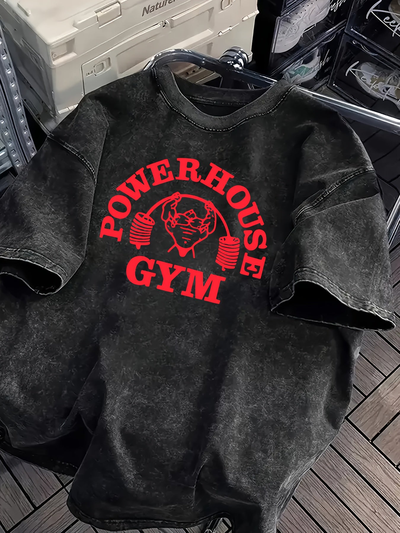 Men'S Heavyweight 100% Vintage Washed Gym T-Shirt | Loose Fit, Wide Shoulder Sleeves, Gorilla World Gym & Powerhouse Gym Graphic Print, Crew Neck, Suitable for Gym Tops, Weightlifting, Casual Wear, All-Season, Regular Fit