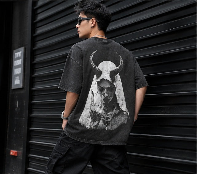 Heavyweight Washed Cotton Vintage Short-Sleeve Tee – High-Street Style Top Featuring a Dark Demon Nun Graphic