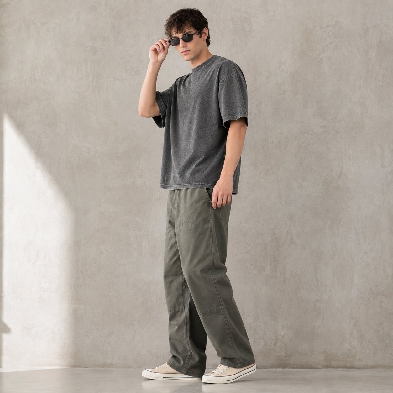 Men's Vintage Washed Grey Loose-Fit T-Shirt | Heavyweight Cotton American Streetwear Style Drop-Shoulder Short Sleeve