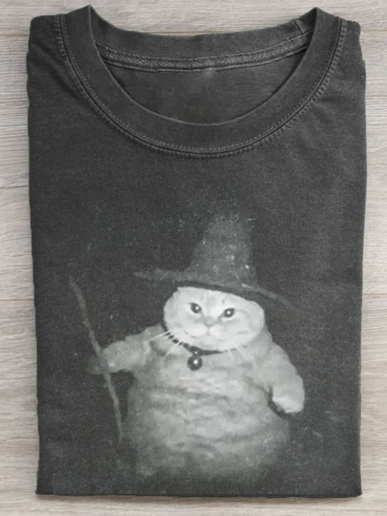 Men'S Casual Retro Washed 230G Short Sleeve Cat Witch T-Shirt | Breathable, Sweat-Absorbing, Comfortable, Crew Neck, All-Season, Machine Washable, Perfect Gift for Friends on Holidays, for Halloween, Sweat-Resistant
