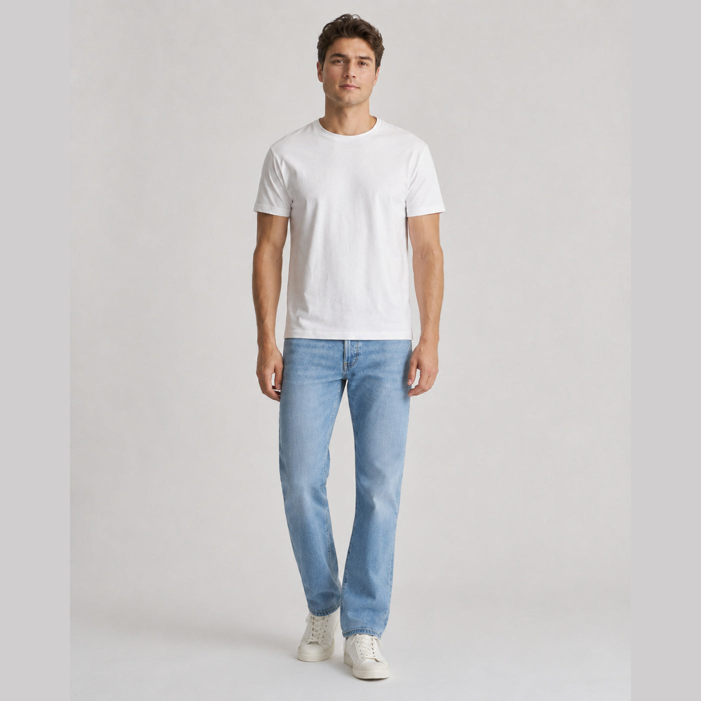 Men's white pure cotton crew-neck T-shirt—a versatile wardrobe essential.