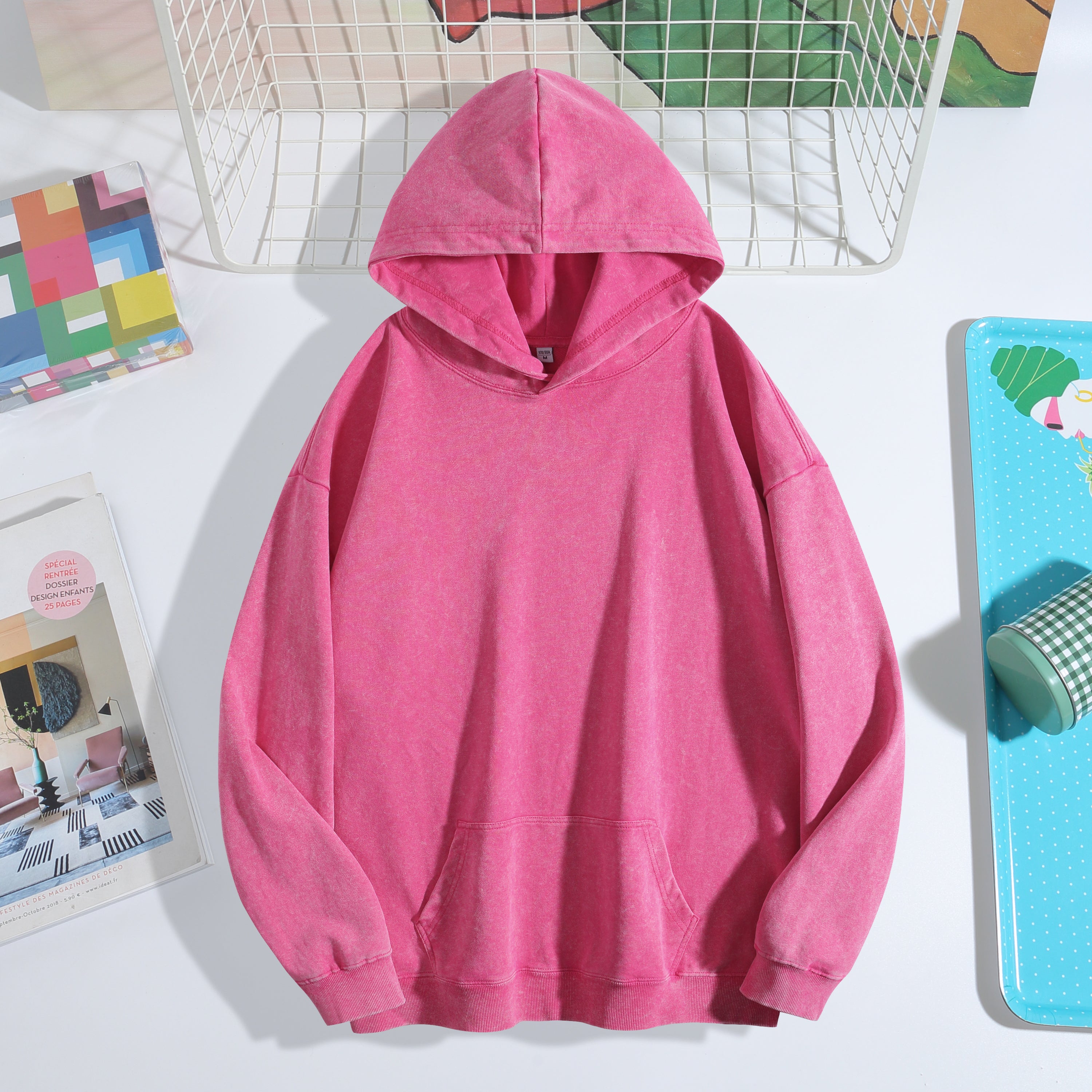 Vintage-wash distressed hooded sweatshirt—a versatile, relaxed-fit casual jacket with a laid-back, dropped-shoulder style.