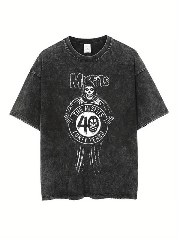 Couples Vintage Washed Graphic T Shirt Featuring Skull and Circle Design with 40 Years Text Distressed Print Crew Neck Short Sleeve Loose Fit Relaxed Hem Style Unisex Fashion Top