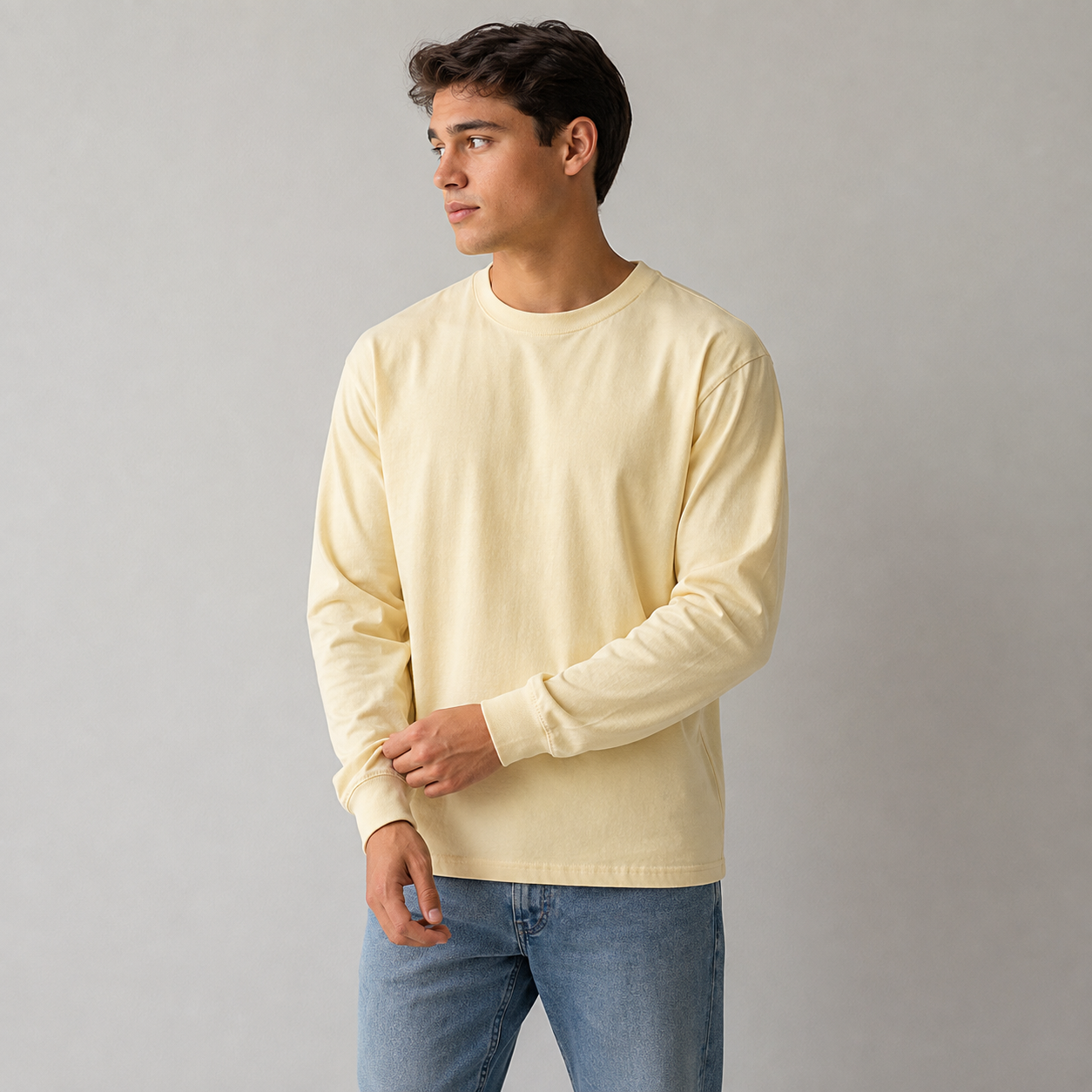 Men's apricot pure cotton crew-neck T-shirt—easy to style all year round.