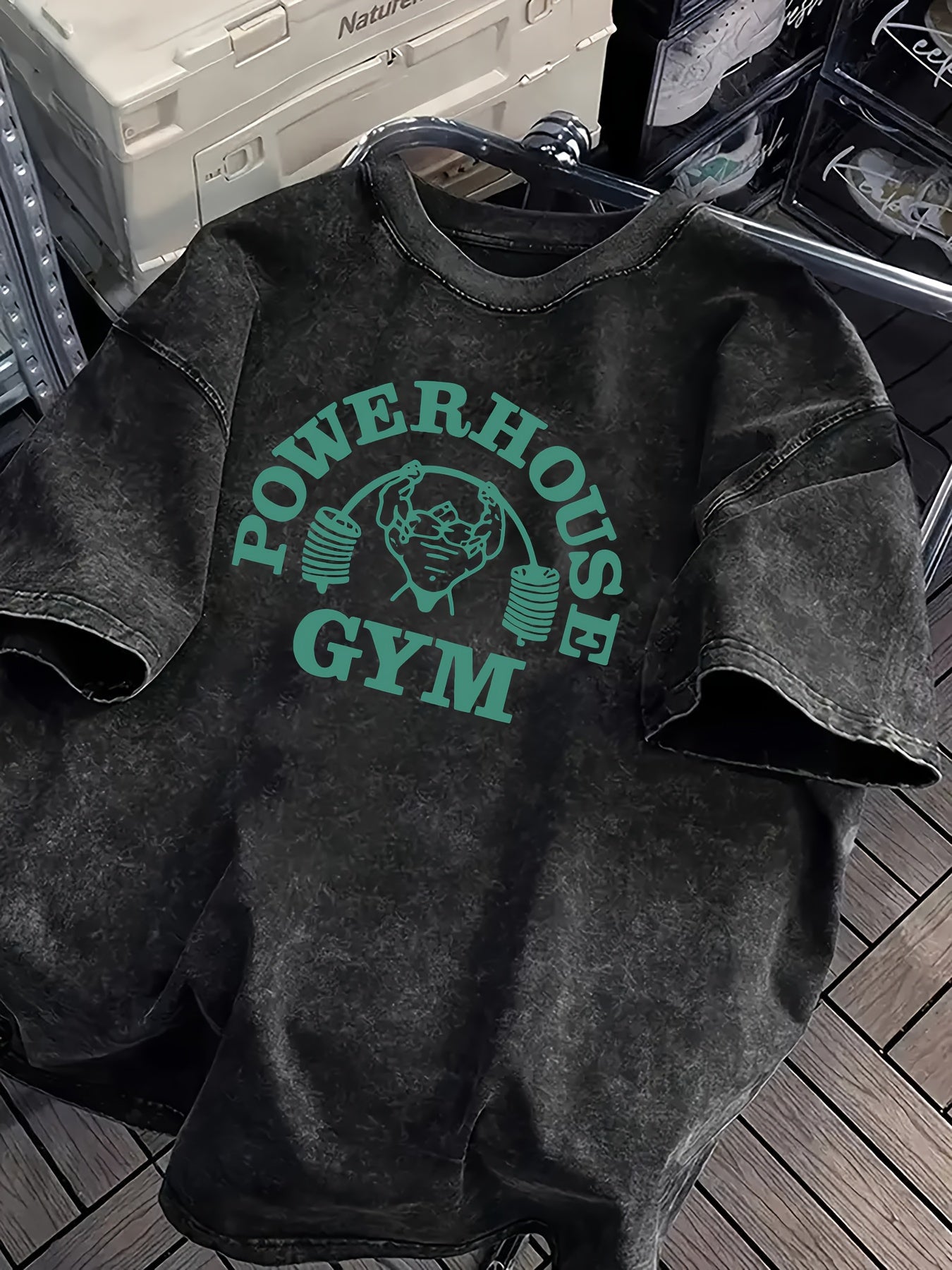 Men'S Heavyweight 100% Vintage Washed Gym T-Shirt | Loose Fit, Wide Shoulder Sleeves, Gorilla World Gym & Powerhouse Gym Graphic Print, Crew Neck, Suitable for Gym Tops, Weightlifting, Casual Wear, All-Season, Regular Fit