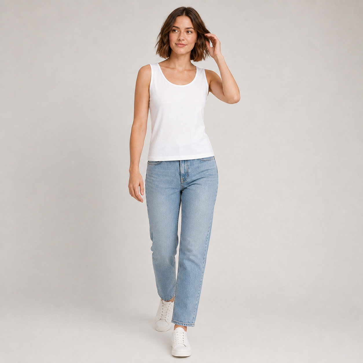 Classic Minimalist Women's Sleeveless Tank Top – Pure Cotton, Skin-Friendly Crew Neck – Versatile Casual Top for Layering or Solo Wear