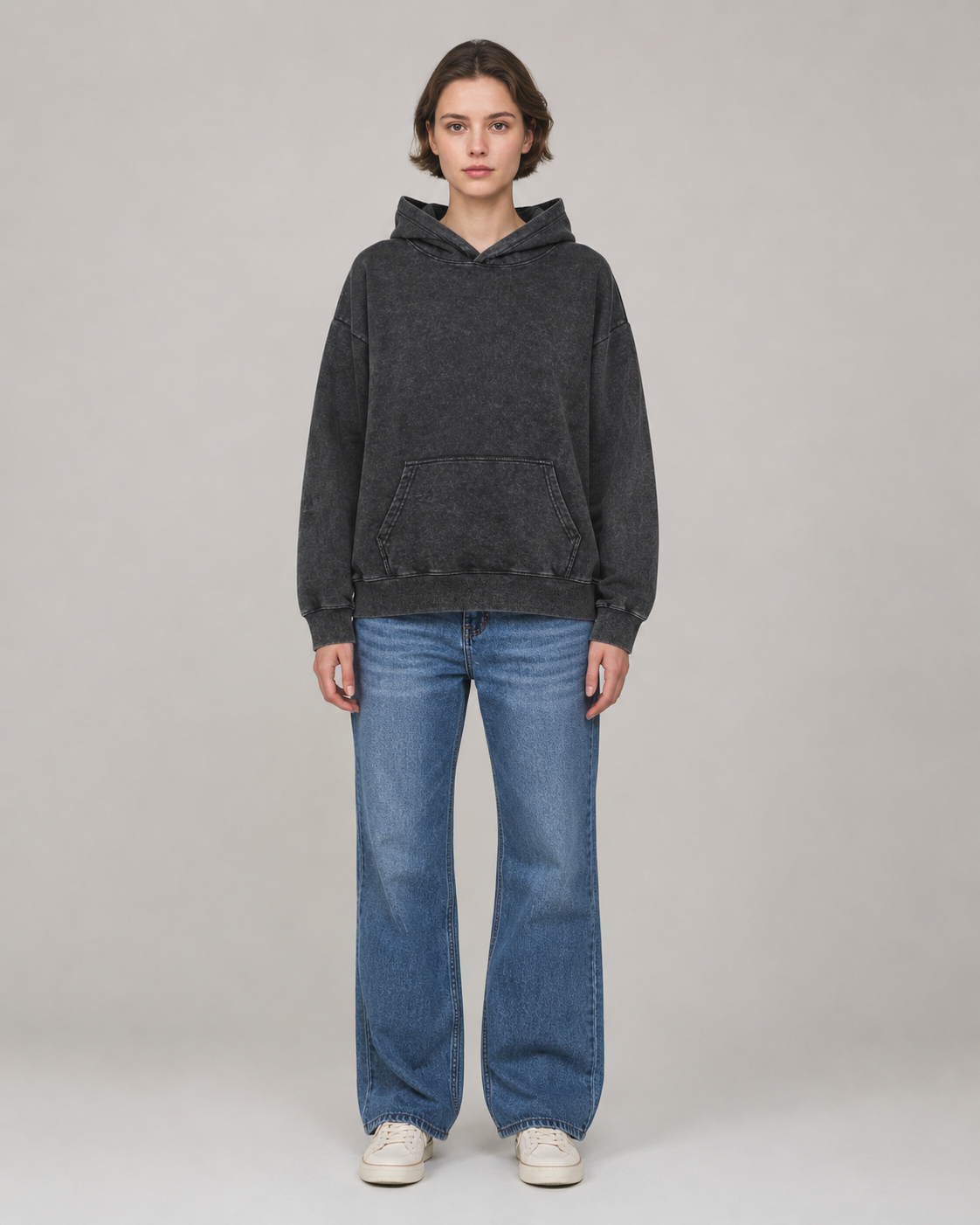 Vintage-wash distressed hooded sweatshirt—a versatile, relaxed-fit casual jacket with a laid-back, dropped-shoulder style.
