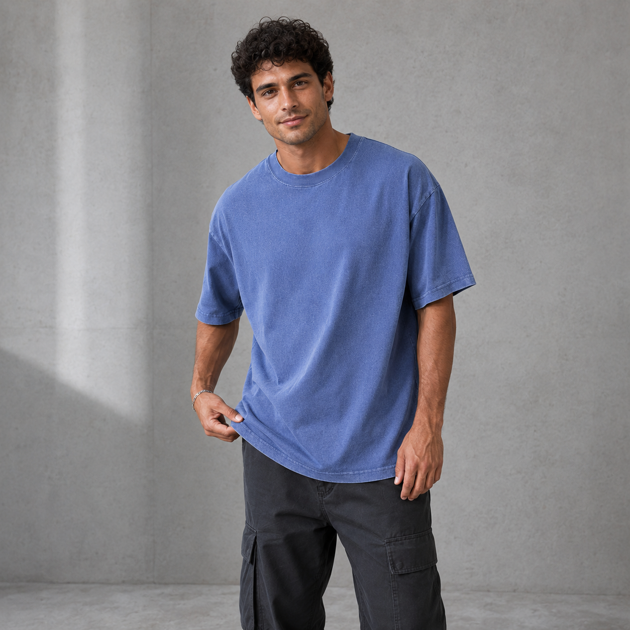 Vintage-Wash Blue Oversized T-Shirt | American Streetwear Heavyweight Cotton Short-Sleeve Tee