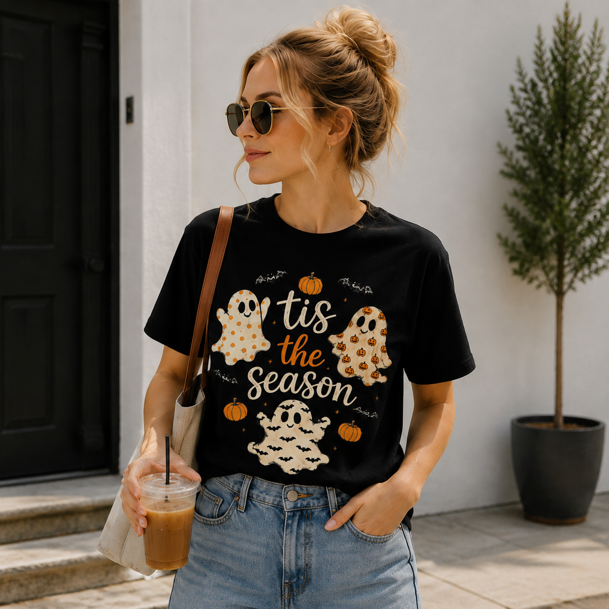 Halloween "Tis the Season" Cute Ghost & Pumpkin Print T-Shirt – 100% Cotton, American Vintage Loose-Fit Short Sleeve