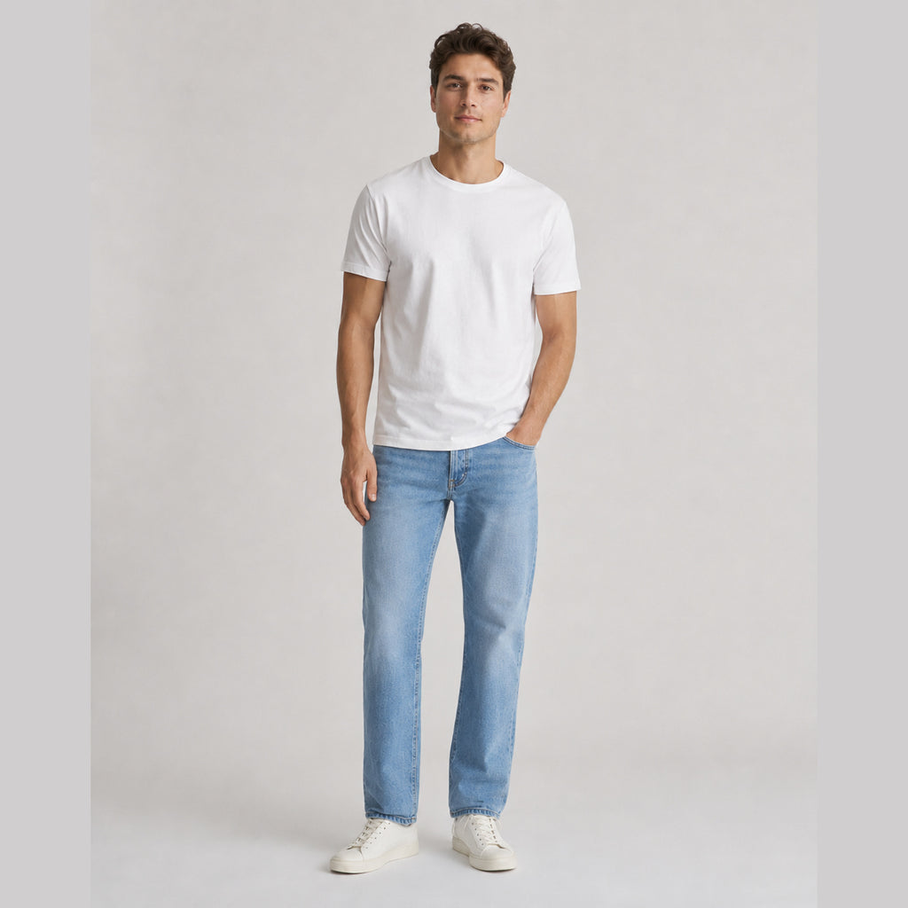 Men's white pure cotton crew-neck T-shirt—a versatile wardrobe essential.