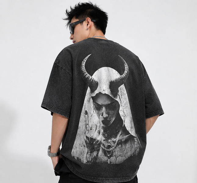Heavyweight Washed Cotton Vintage Short-Sleeve Tee – High-Street Style Top Featuring a Dark Demon Nun Graphic