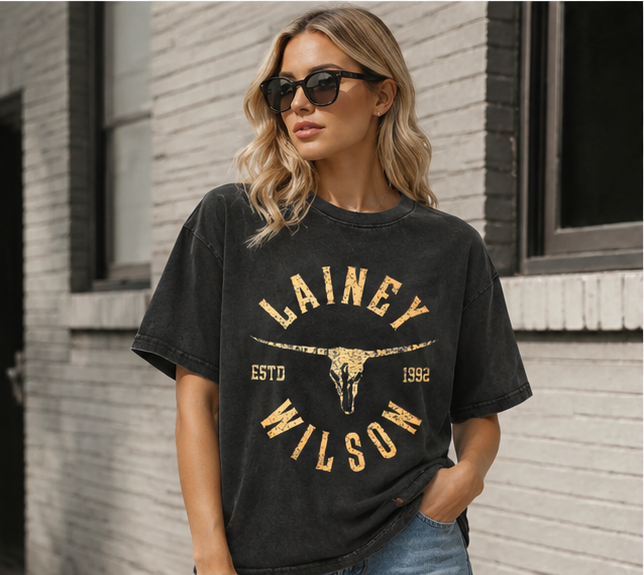 Women's Western-Style Vintage Bull Skull T-Shirt – Washed, Distressed, 100% Cotton, Loose Oversized Fit, Country Style Short Sleeve